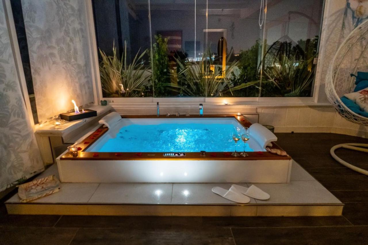 Resort Villa La Perla Sul Mare Leporano Luaran gambar